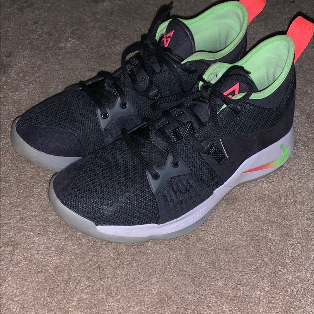 PG nike basketball shoes